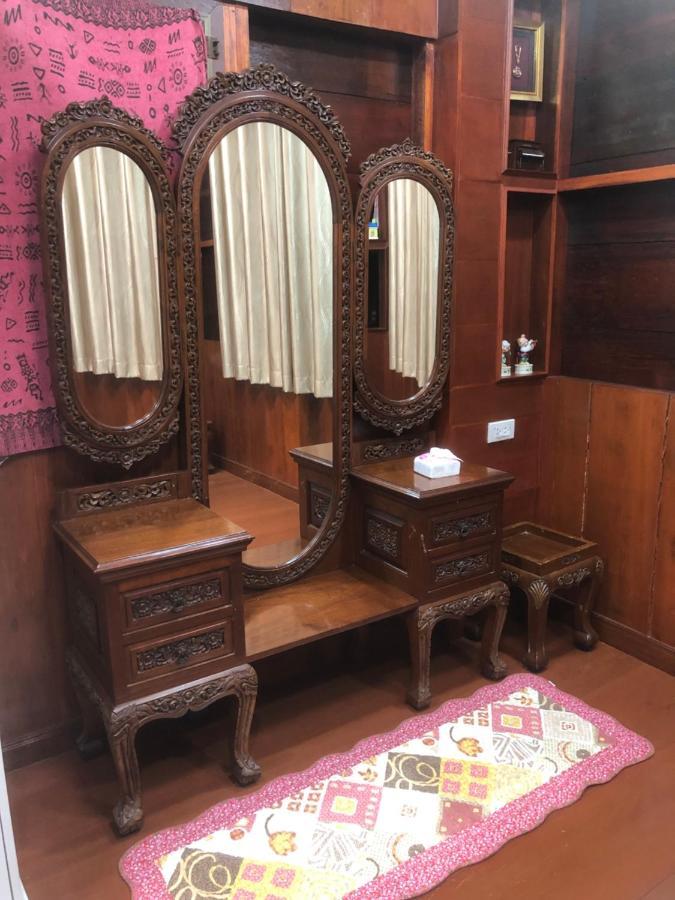 188 Teak House บ้านต้นสัก Τσιάνγκ Μάι Εξωτερικό φωτογραφία