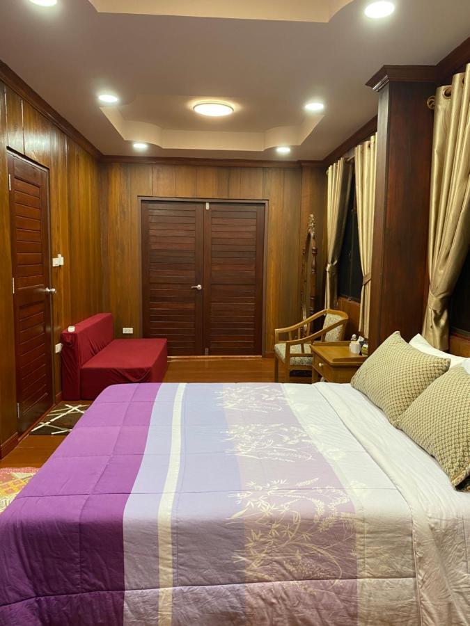 188 Teak House บ้านต้นสัก Τσιάνγκ Μάι Εξωτερικό φωτογραφία